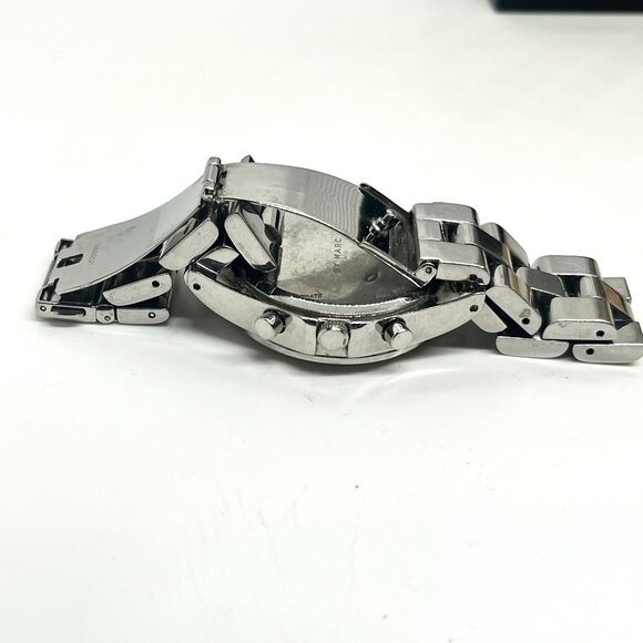 MARC JACOBS MBM3104 Stainless Steel Crystal Bezel Chronograph Watch Silver AS IS - Picture 12 of 13